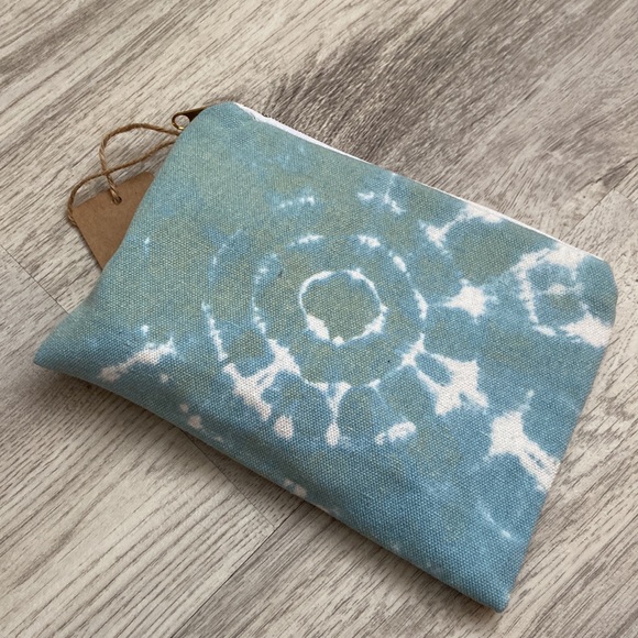 Rock Fleur Glacial Face Mask - Picture 9 of 11